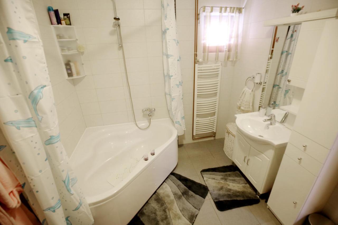 Holiday House Dolce Vita Sukošan Екстериор снимка