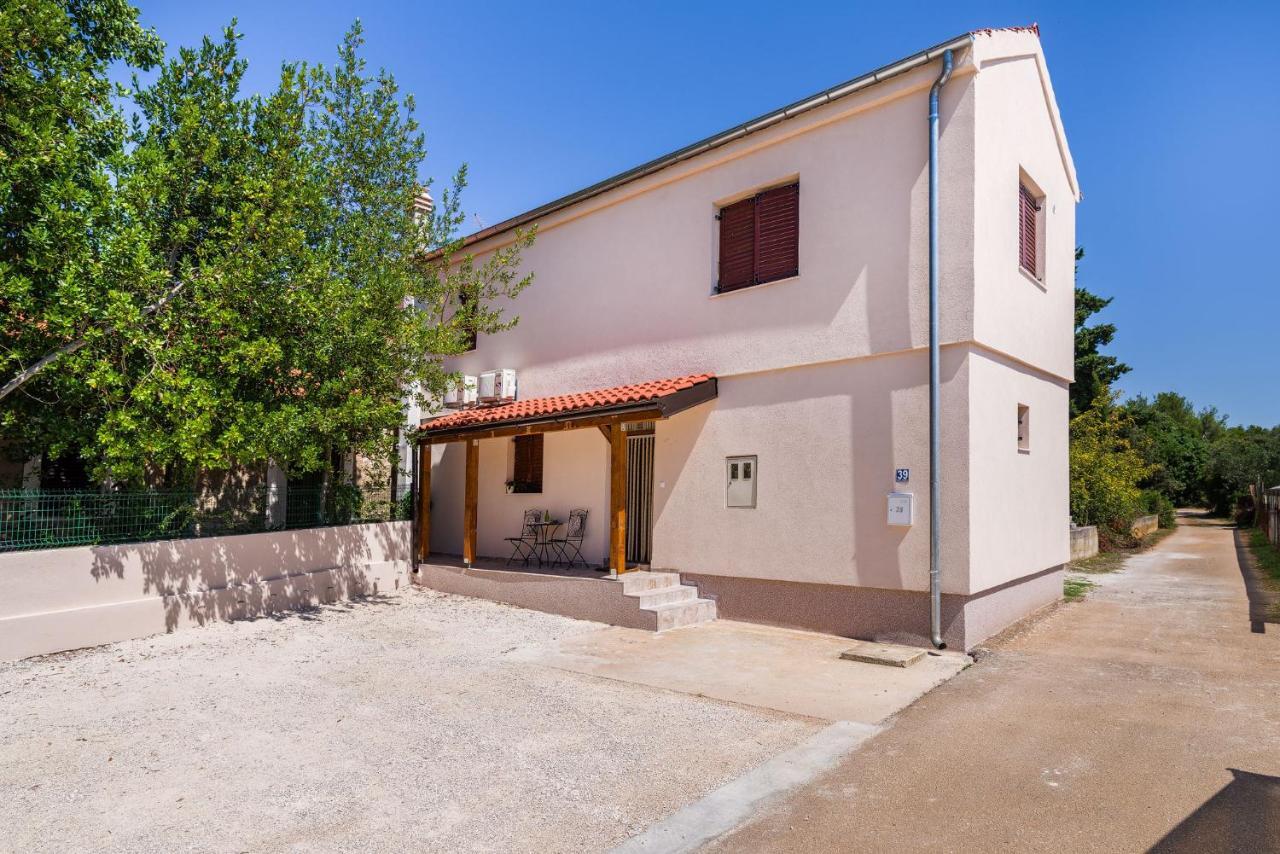 Holiday House Dolce Vita Sukošan Екстериор снимка